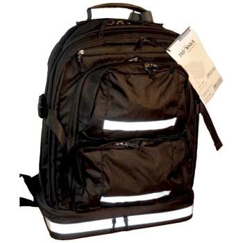 Tatonka - 6651.040 Rucksack Dienstrucksack Schwarz Modell 8 TF RS 8 SUPERIOR orange Warnhülle neutral (für Lokführer Triebfahrzeugführer) Tatonka - 6651.040 Rucksack Dienstrucksack Schwarz Modell 8 TF RS 8 SUPERIOR orange Warnhülle neutral (für Lokführer Triebfahrzeugführer)